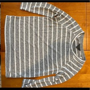 Mix M grey/white sweater from Stitch Fix